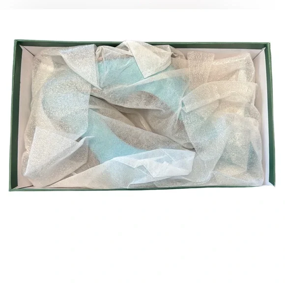 SOLD ***Tiffany blue 4 inch stiletto circular rhinestone buckle embellishment - Picture 9 of 11